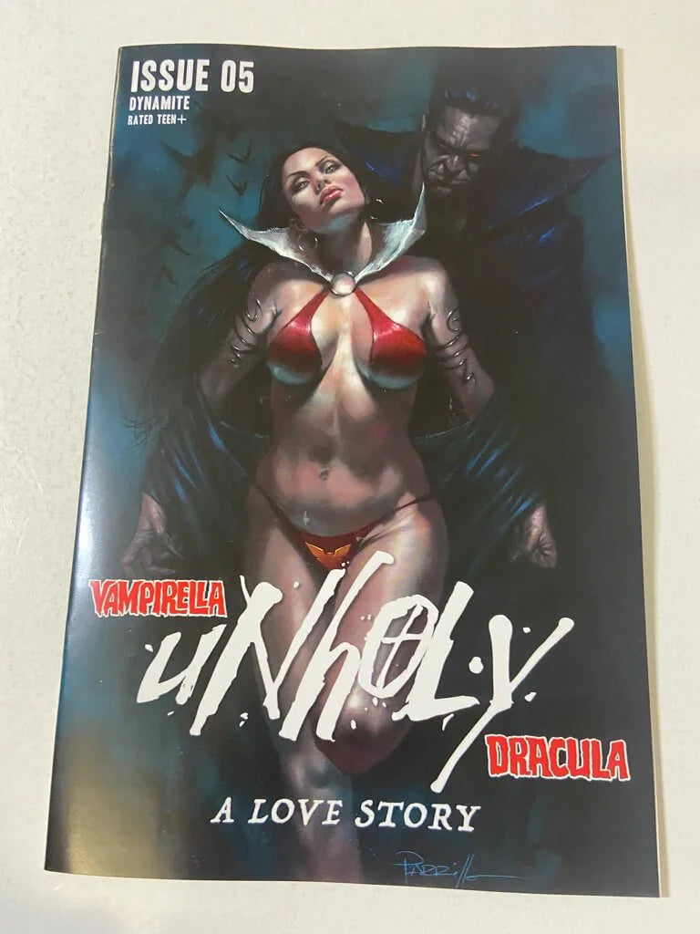 VAMPIRELLA DRACULA UNHOLY #5 NM Lucio Parrillo Cover