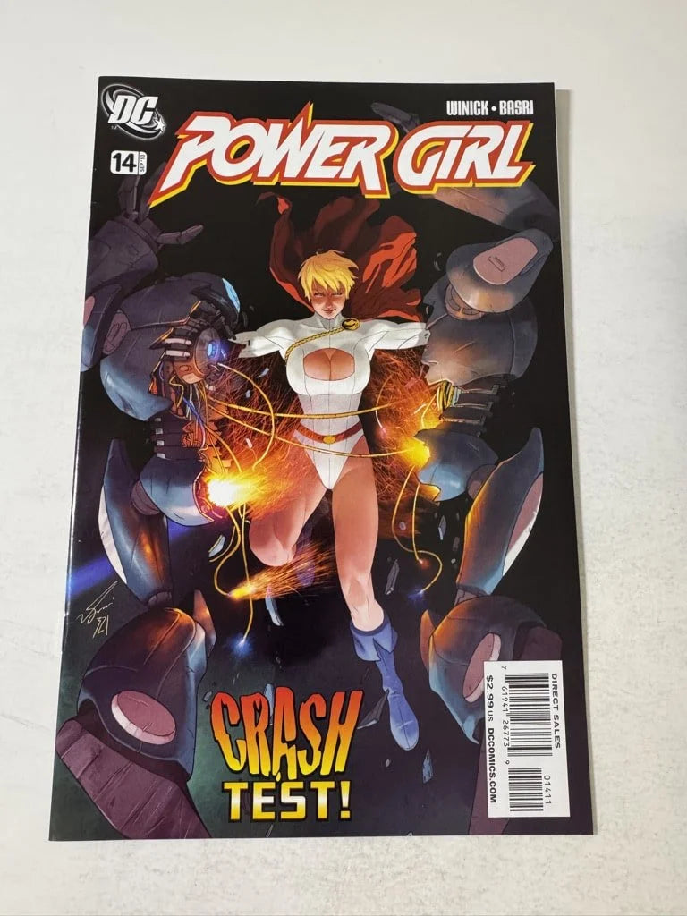 POWER GIRL #14 Vol 2 NM-