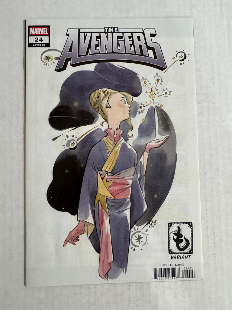 AVENGERS #24 Vol 8 NM Peach Momoko Variant