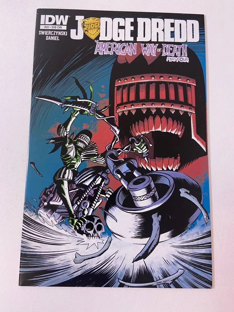 JUDGE DREDD #20 NM- Michael Avon Oeming SUB Variant (IDW)