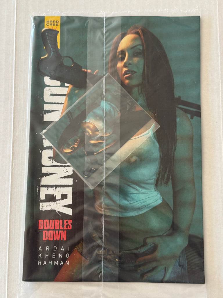 GUN HONEY Doubles Down #1 NM Cosplay W/ Card Sealed VARIANT