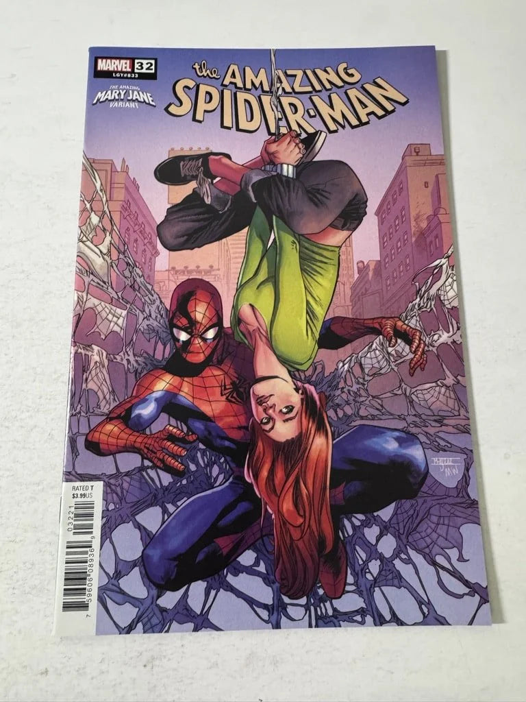 AMAZING SPIDER-MAN #32 Vol 5 NM Mahmud Asrar Variant 1ST APPEARANCE