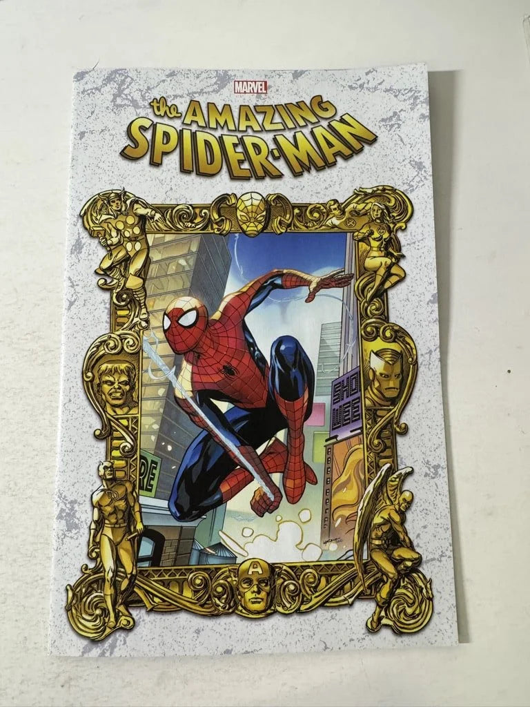 AMAZING SPIDER-MAN #59 Vol 5 NM Ema Lupacchino Variant