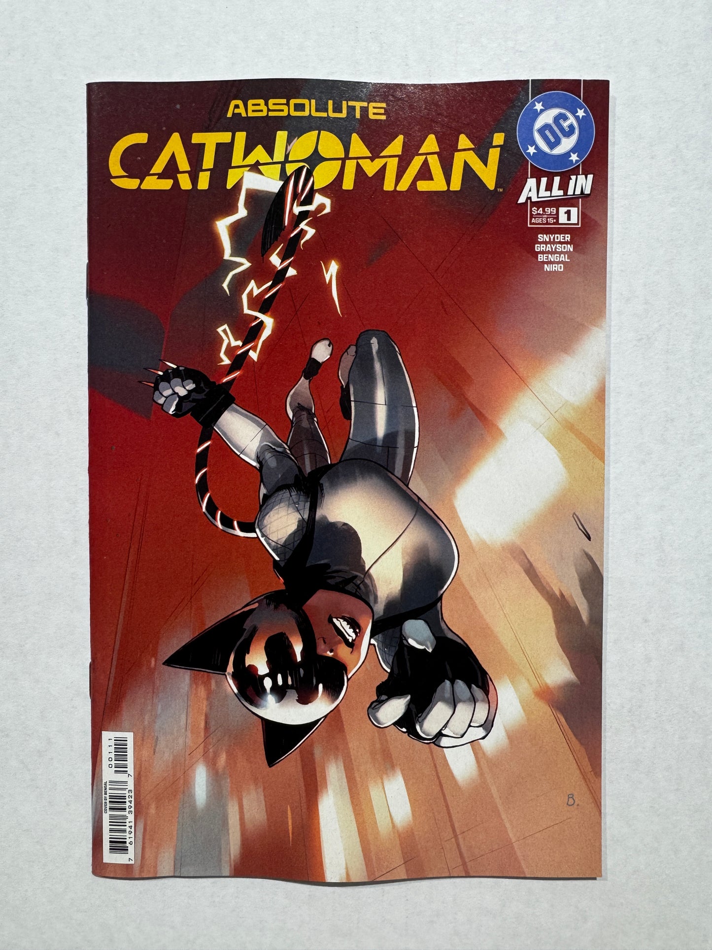 ABSOLUTE CATWOMAN #1 NM