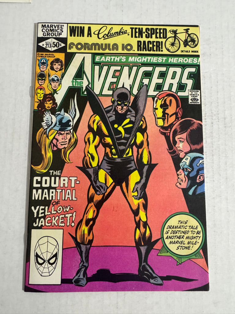 AVENGERS #213 NM-