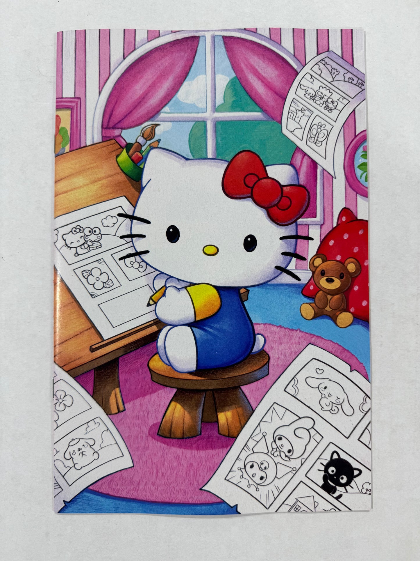 HELLO KITTY AND FRIENDS: HELLO WORLD! #1 NM 1:50 Chrissie Zullo Uminga Virgin Variant