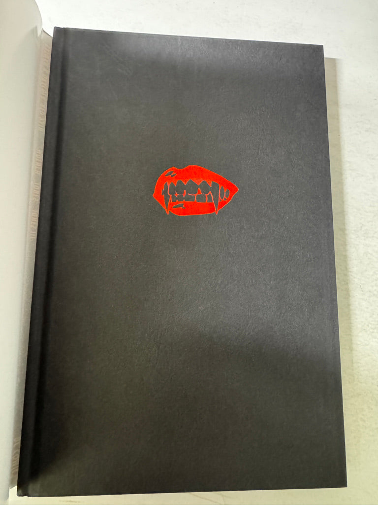 BATMAN & DRACULA Red Rain HC OOP