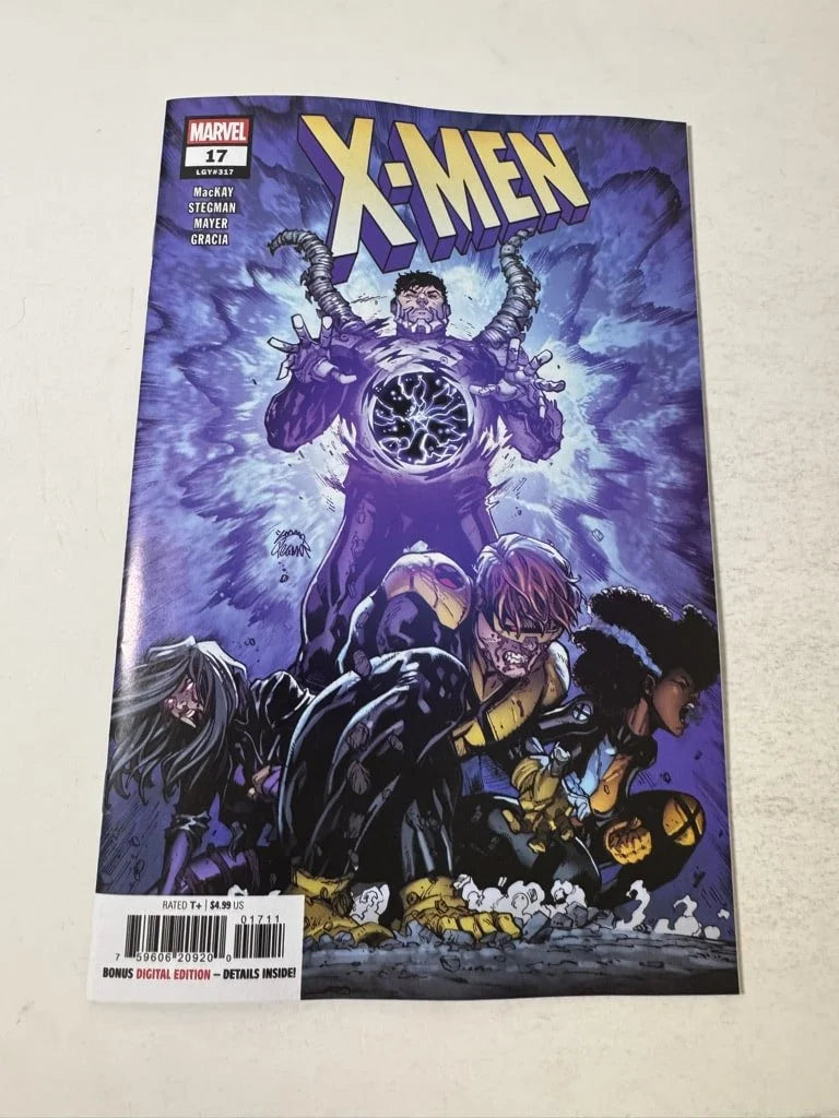 X-MEN #17 Vol 6 NM Ryan Stegman Cover