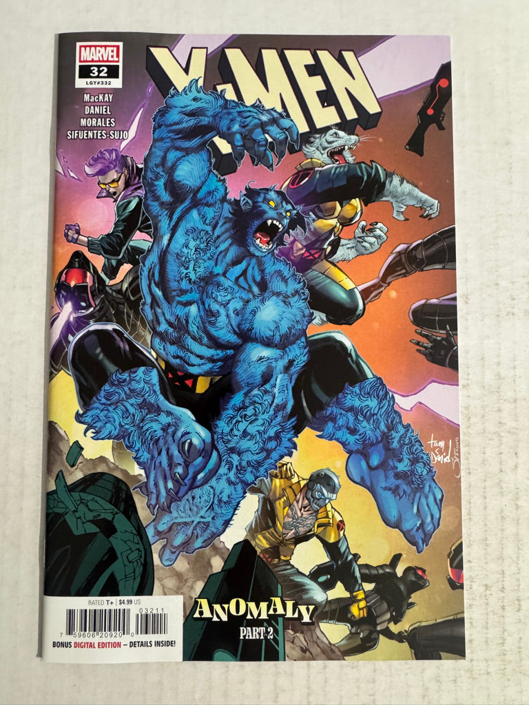 X-MEN #32 Vol 6 NM