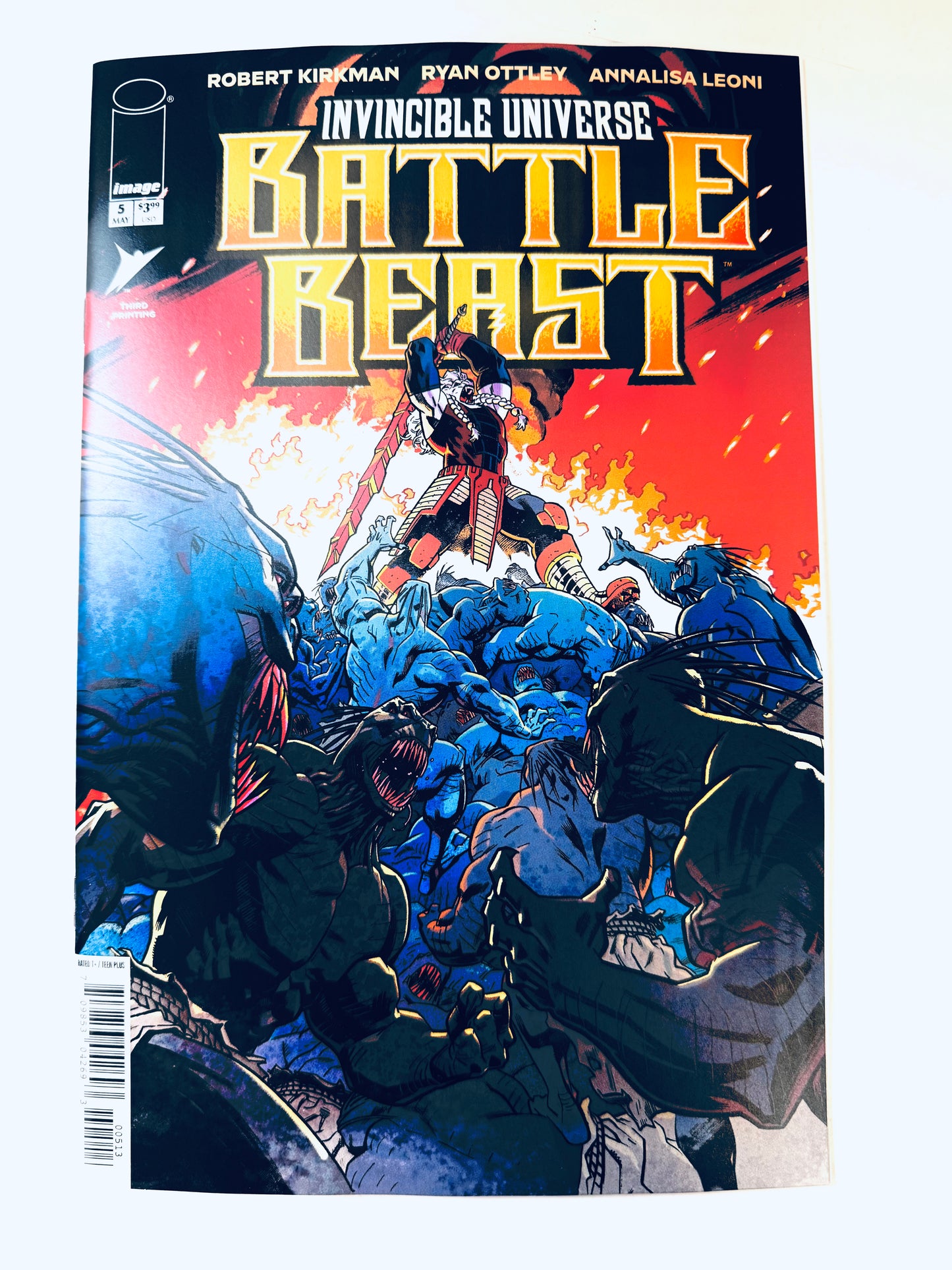 INVINCIBLE UNIVERSE: BATTLE BEAST #5 NM 3rd Print Mike Hawthorne