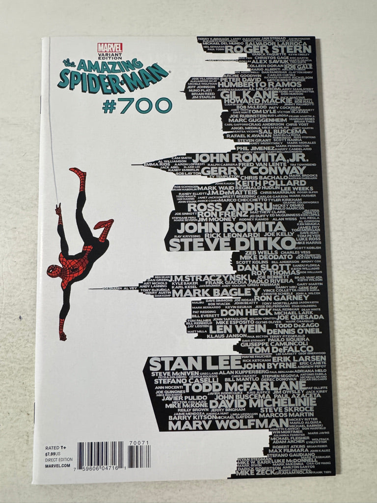 AMAZING SPIDER-MAN #700 NM Marcos Martin Skyline Variant