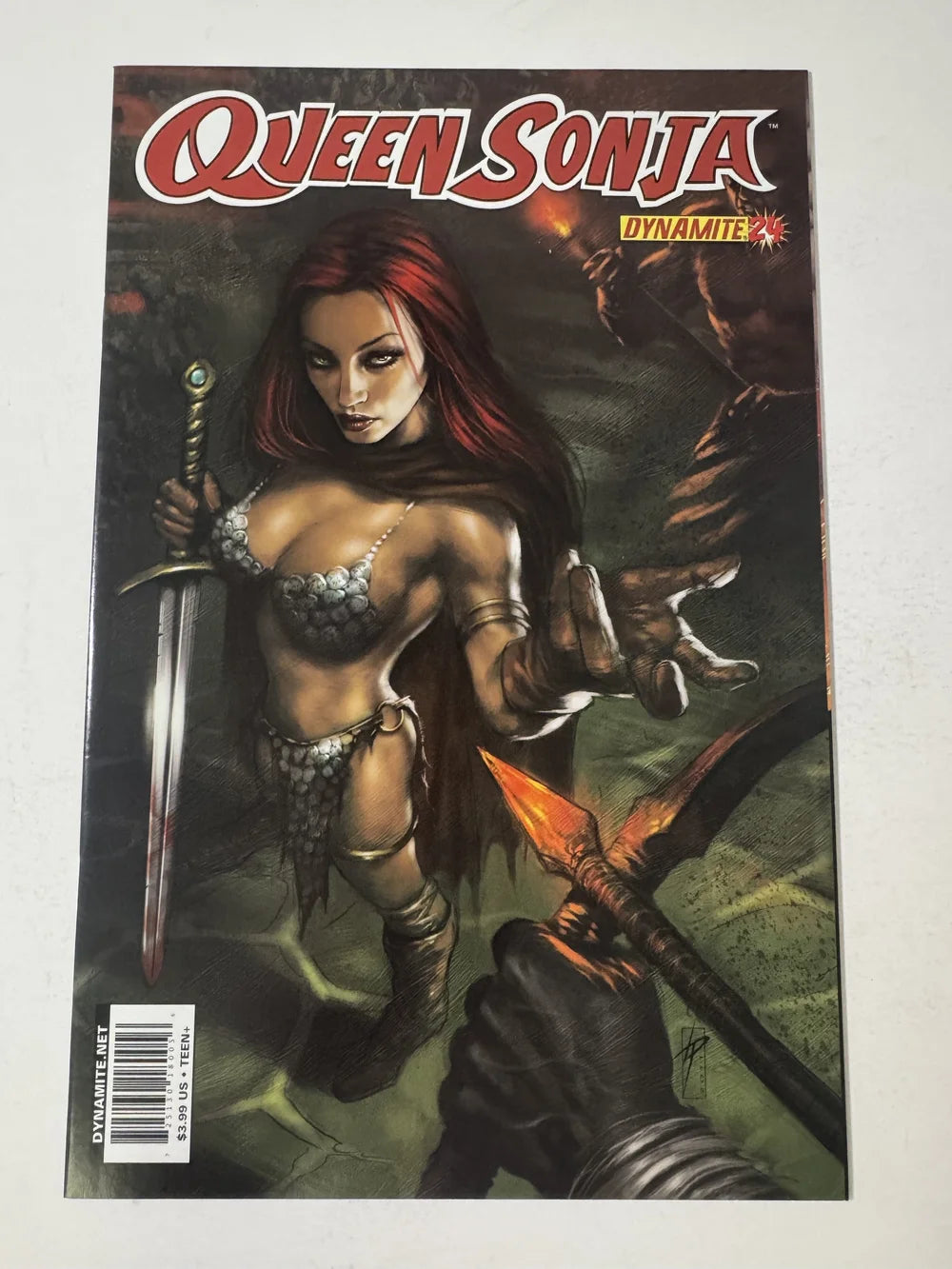 QUEEN SONJA #24 NM Lucio Parrillo Cover