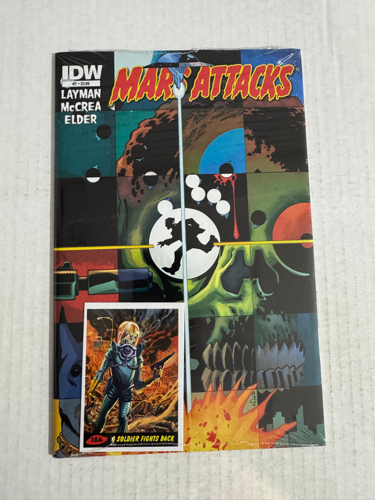 MARS ATTACKS #7 NM Sealed W/ Card