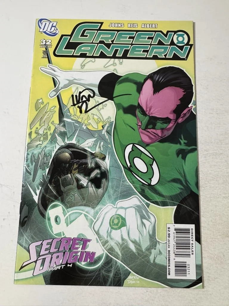 GREEN LANTERN #32 Vol 4 NM- SIGNED by Ivan Reis