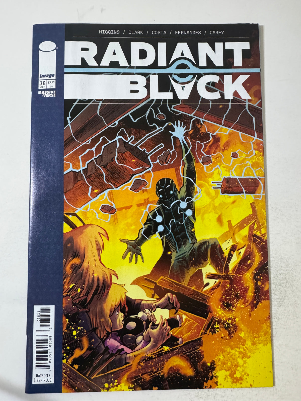 RADIANT BLACK #38 NM