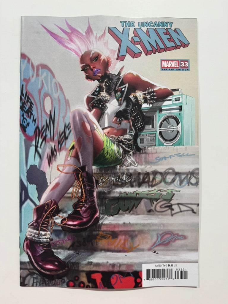 UNCANNY X-MEN #33 NM Alexander Lozano '80s Storm Variant
