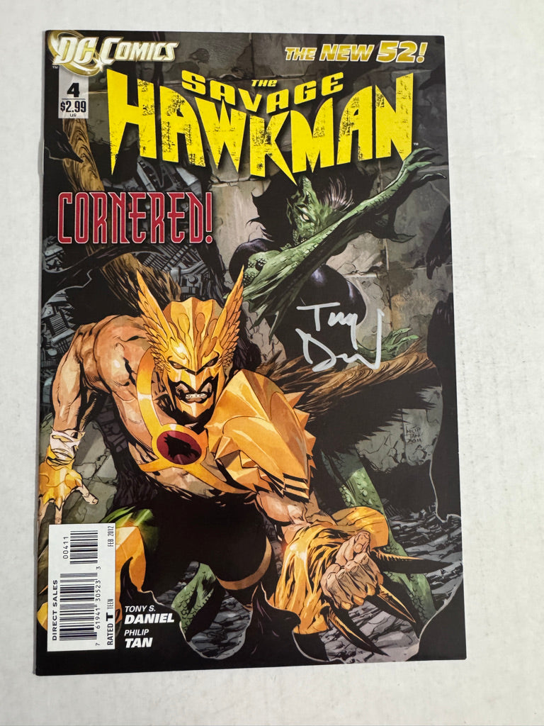 SAVAGE HAWKMAN #4 NM- SIGNED by Tony Daniel