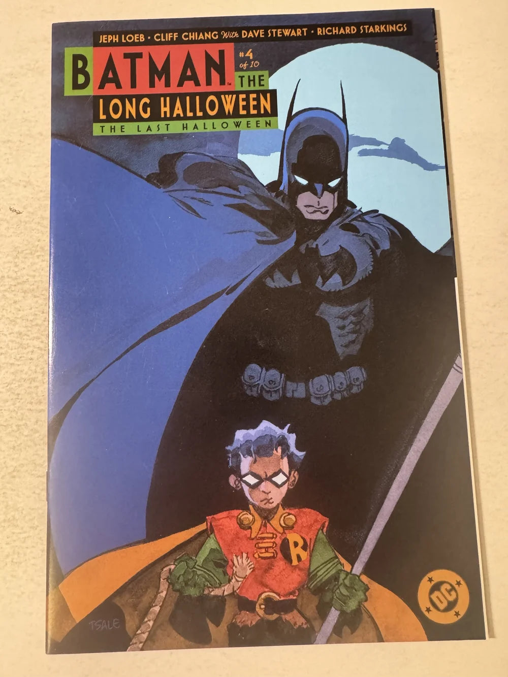 BATMAN THE LONG HALLOWEEN The Last Halloween #4 NM Tim Sale Cover