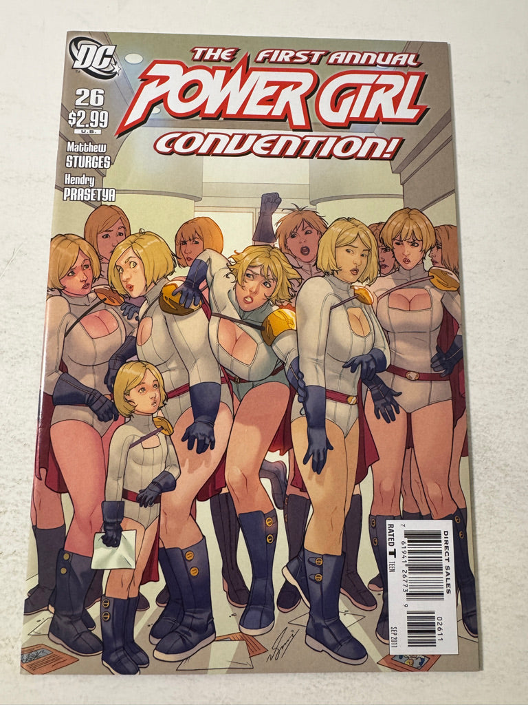 POWER GIRL #26 Vol 2 NM