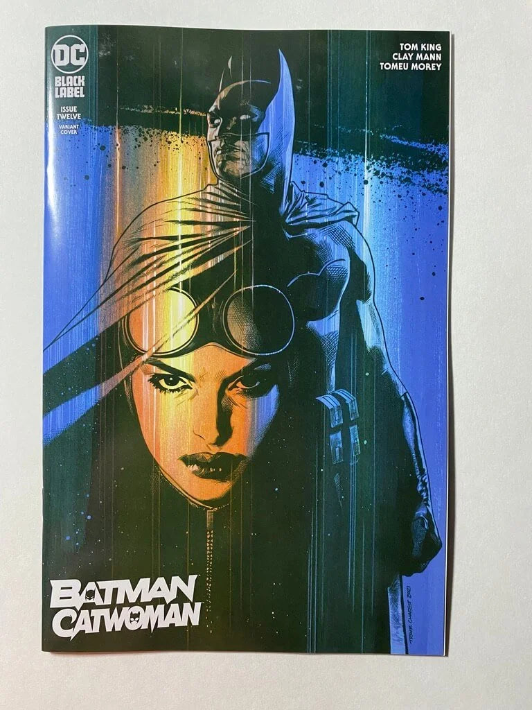 BATMAN CATWOMAN #12 NM Travis Charest Variant