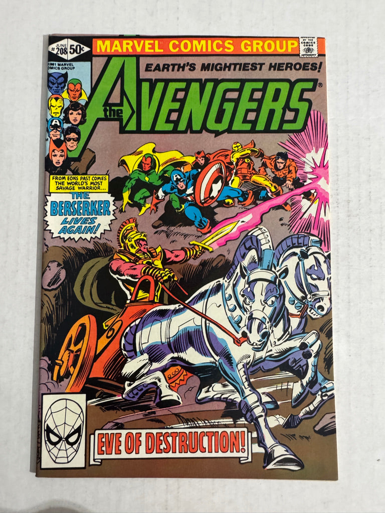 AVENGERS #208 NM-