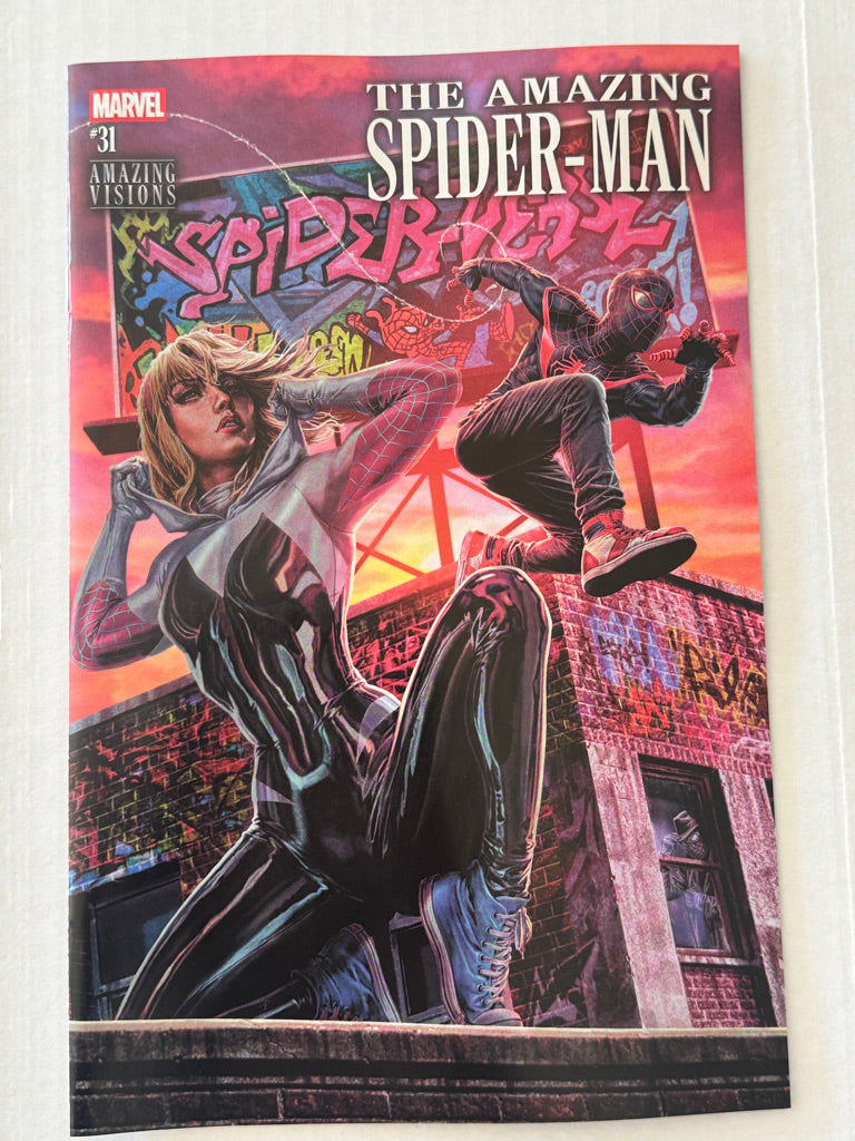 AMAZING SPIDER-MAN #31 Vol 7 NM Lee Bermejo Variant