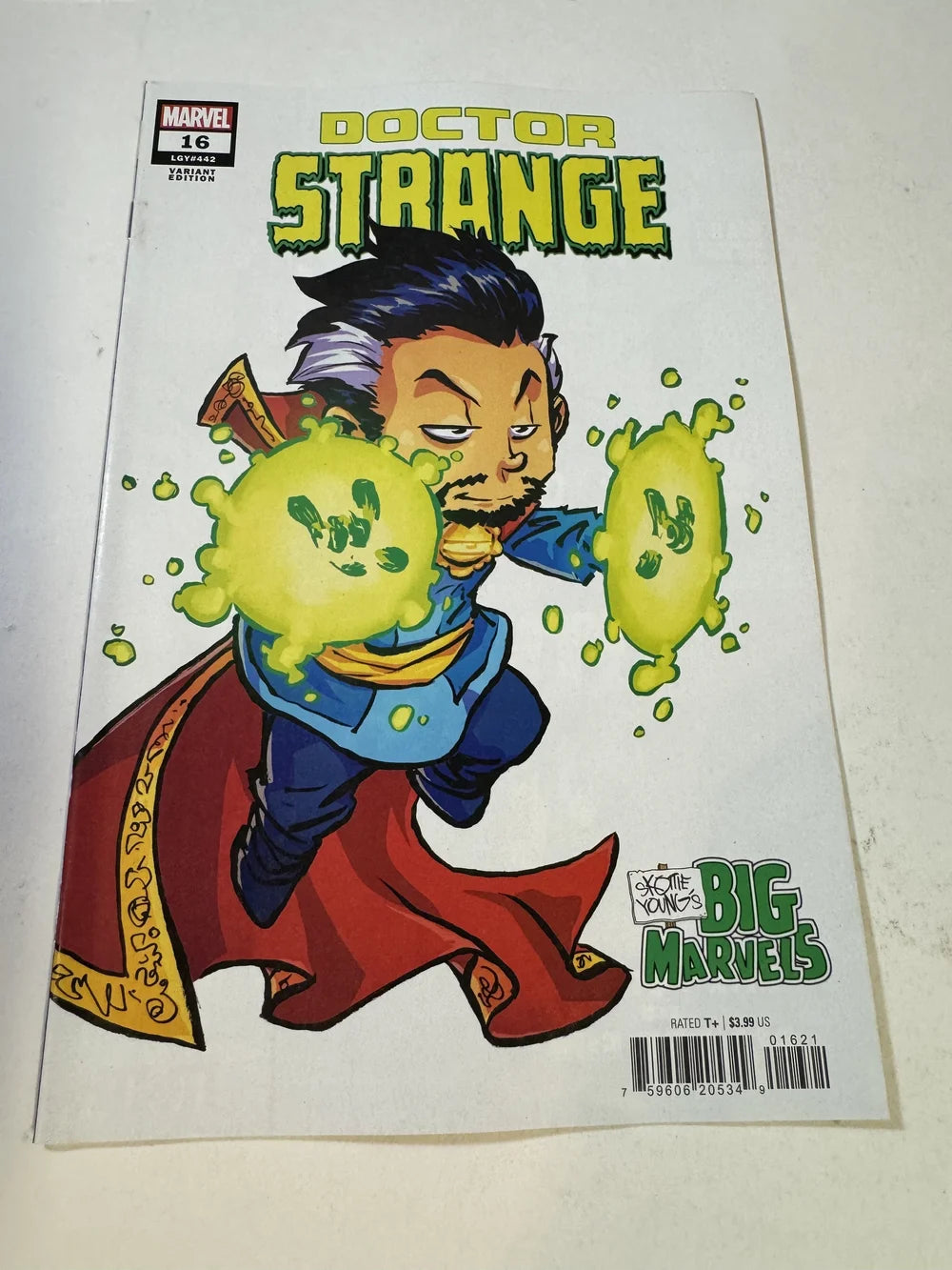 DOCTOR STRANGE #16 Vol 8 NM Skottie Young Variant