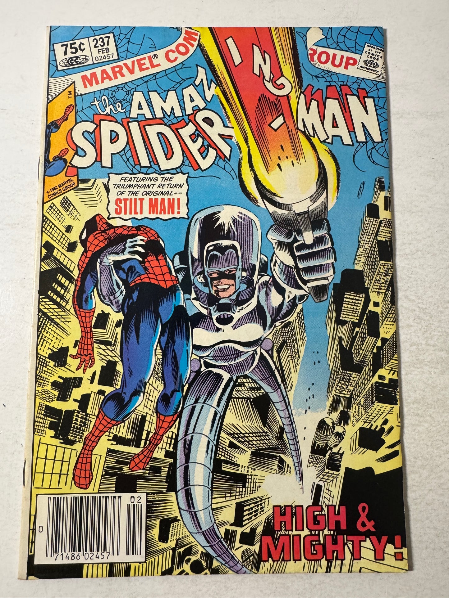 AMAZING SPIDER-MAN #237 VF/NM CANADIAN PRICE VARIANT