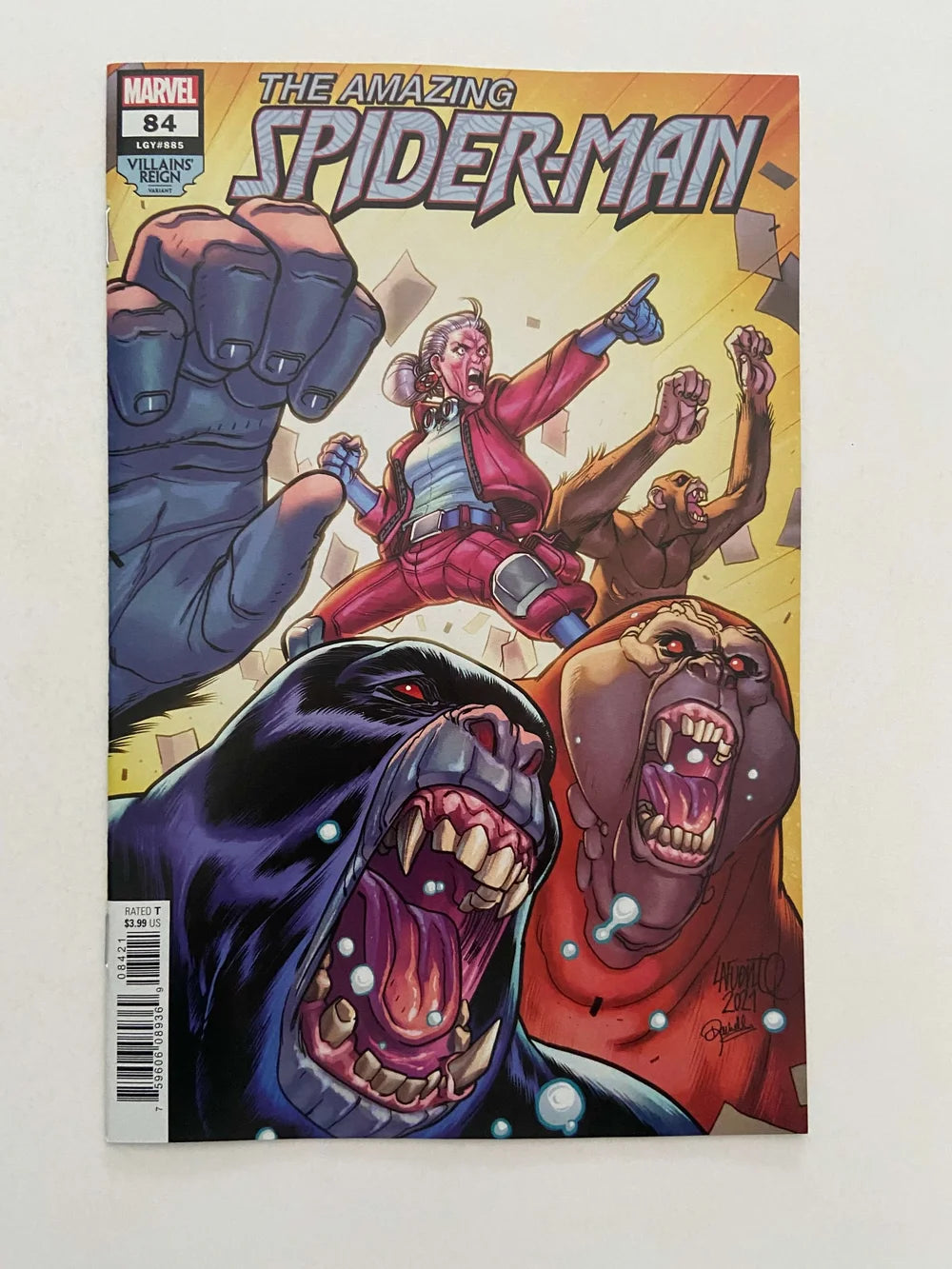 AMAZING SPIDER-MAN #83 Vol 5 NM Lafuente Variant