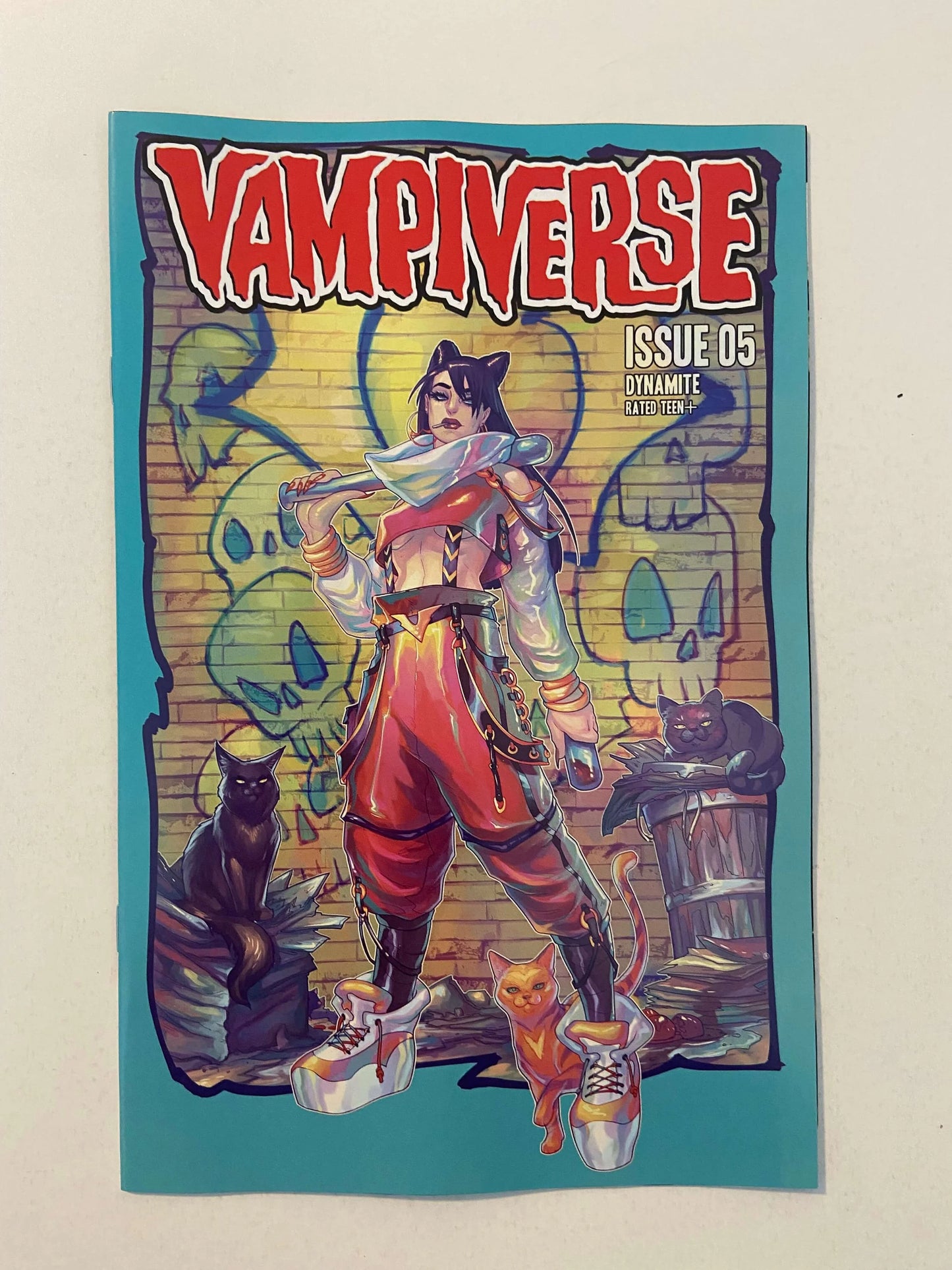 VAMPIVERSE #5 NM Meagan Hetrick D Variant