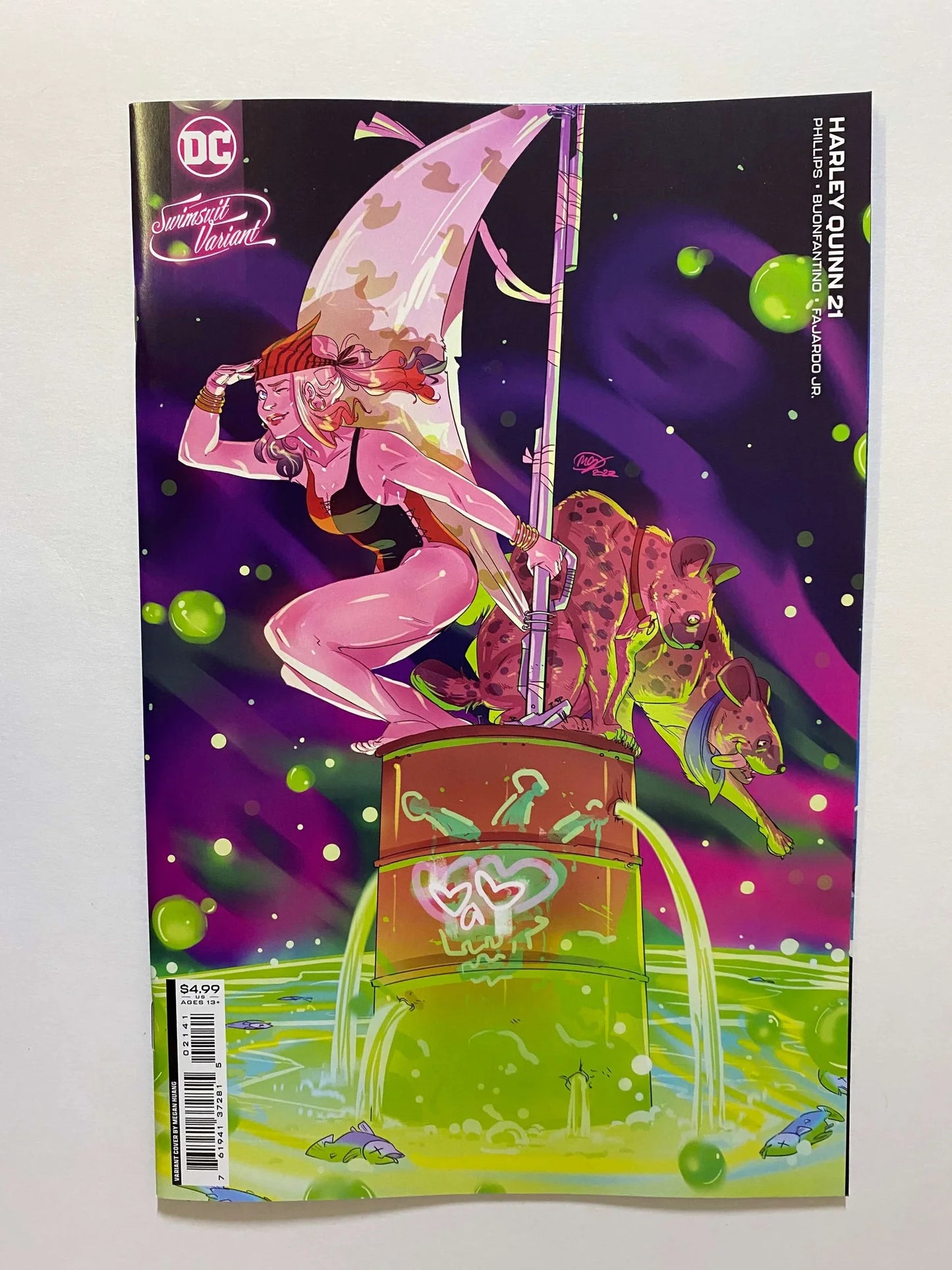 HARLEY QUINN #21 Vol 4 NM Megan Huang Swimsuit Variant