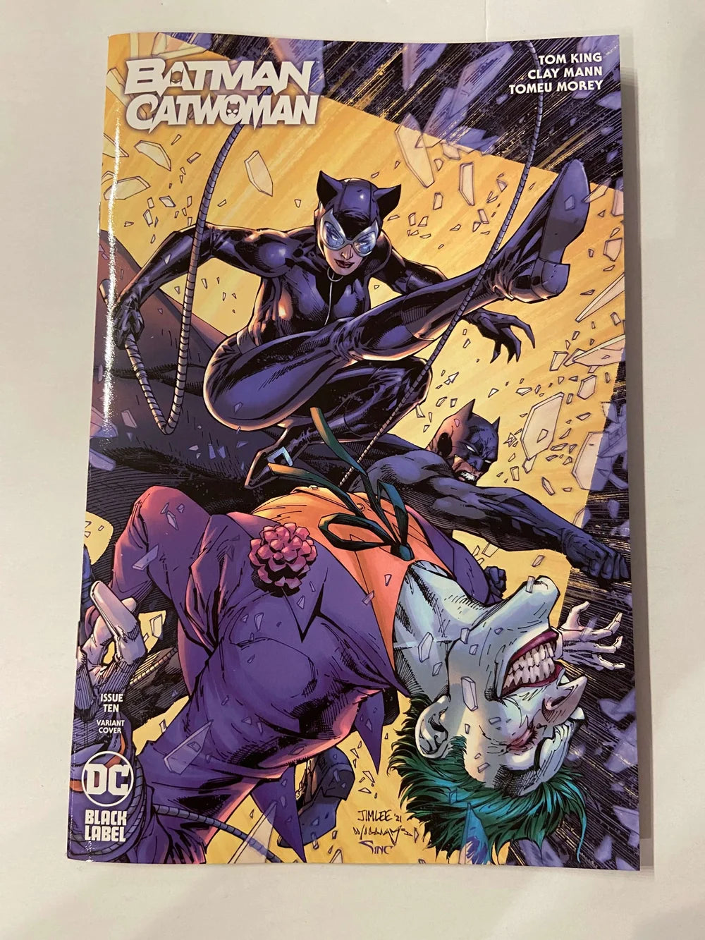 BATMAN CATWOMAN #10 NM Jim Lee Variant