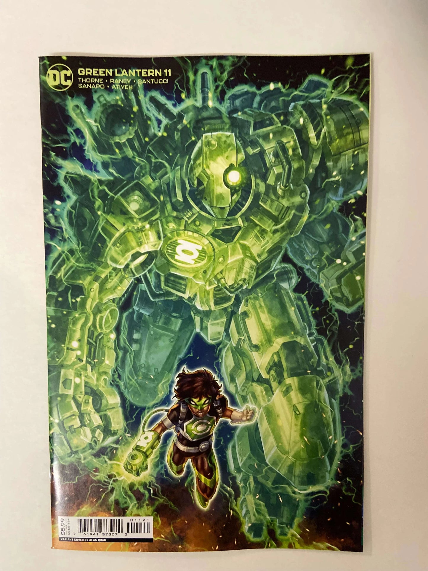 GREEN LANTERN #11 Vol 8 NM Alan Quah Variant