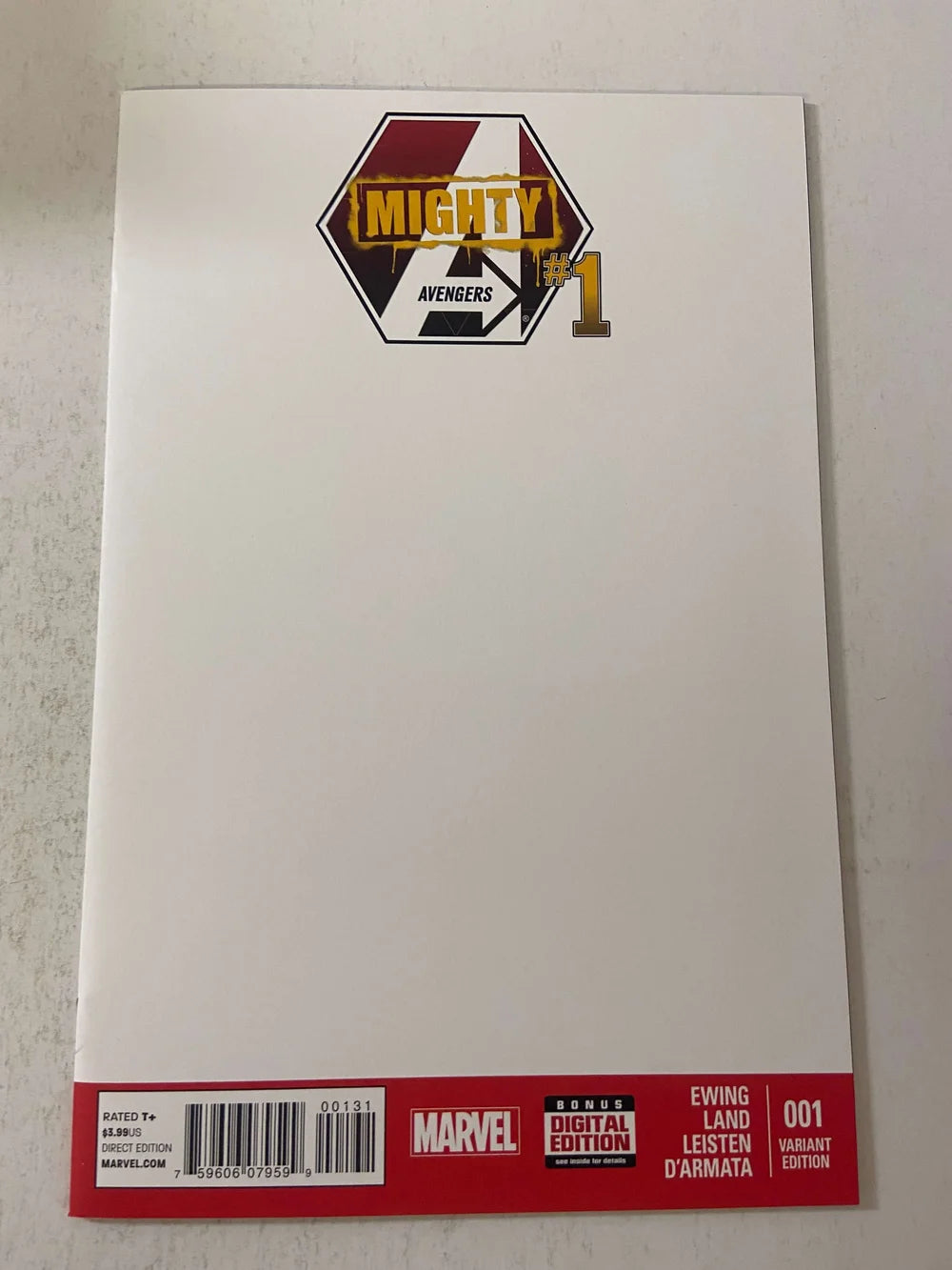 MIGHTY AVENGERS #1 NM Blank Variant 1ST APPEARANCE