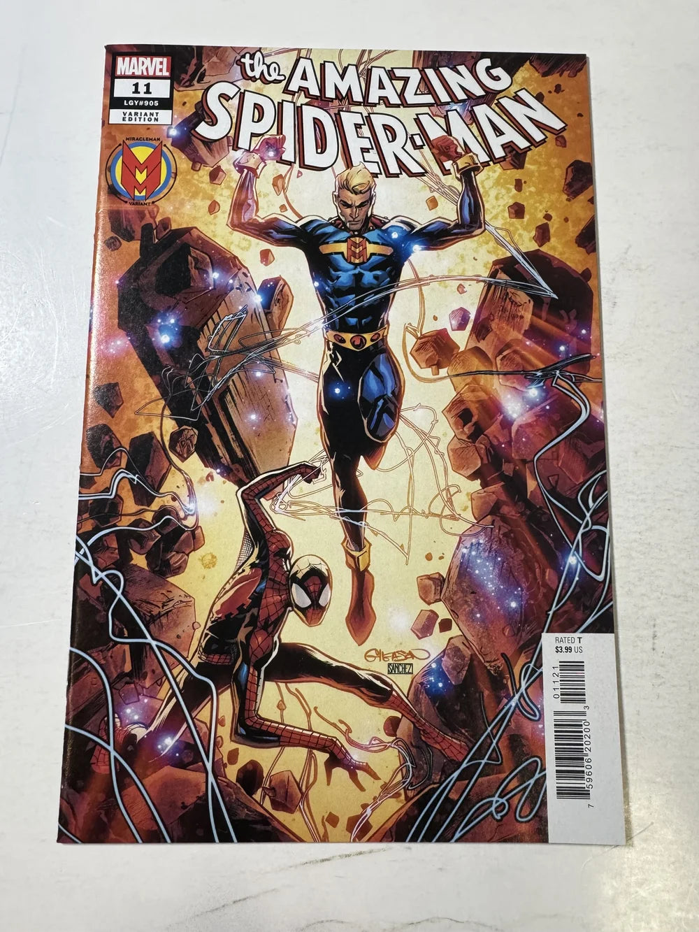 AMAZING SPIDER-MAN #11 Vol 6 NM Patrick Gleason Miracleman Variant