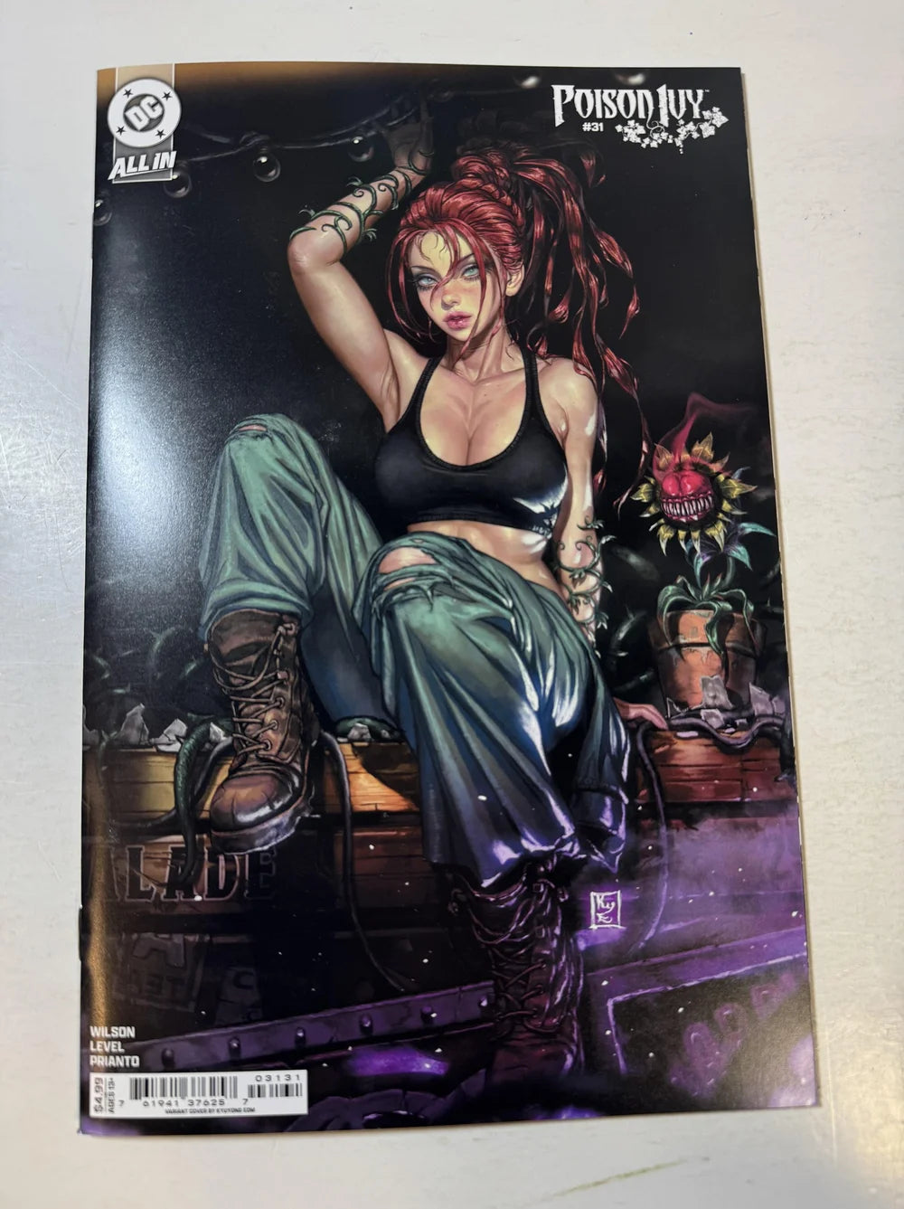 POISON IVY #31 NM kyuyong Eom Variant
