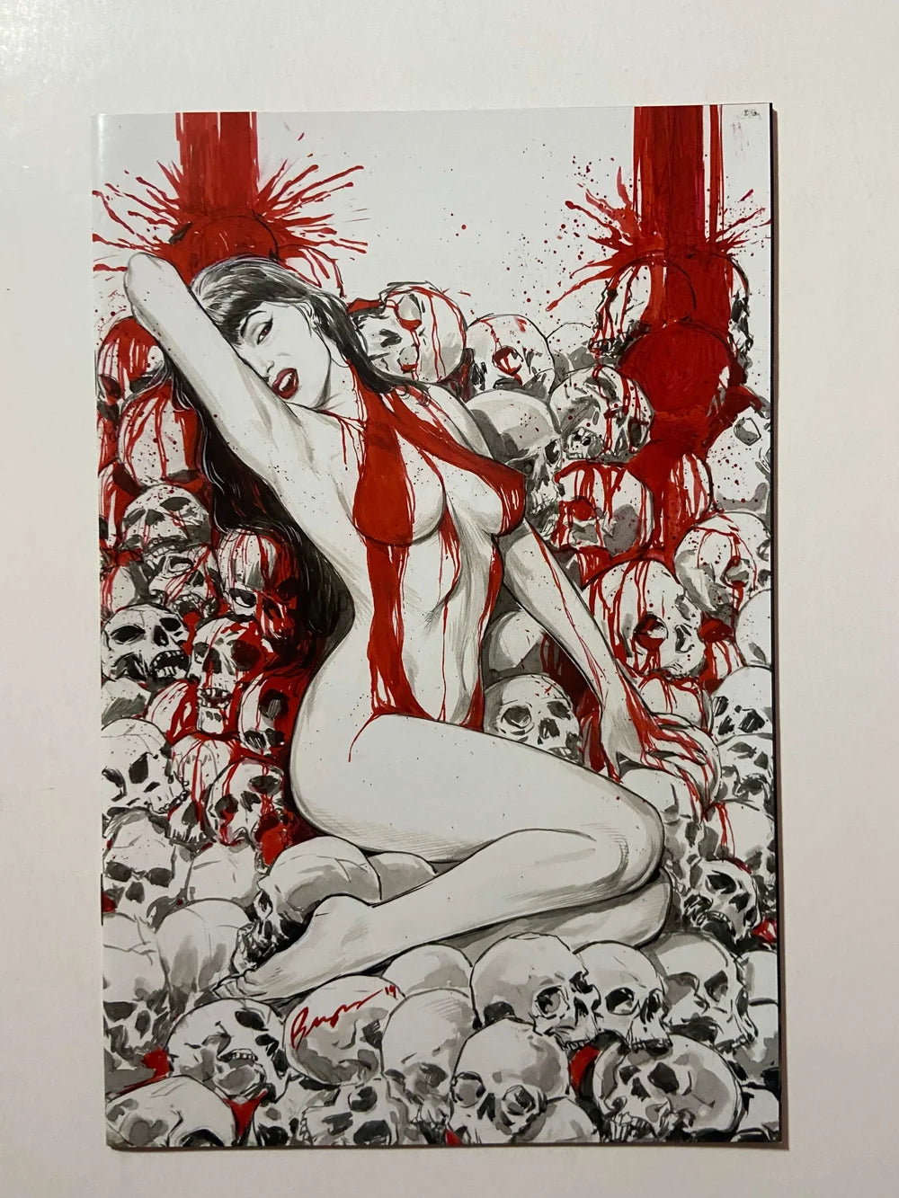 VENGEANCE OF VAMPIRELLA #2 NM 1:10 Virgin Buzz Variant