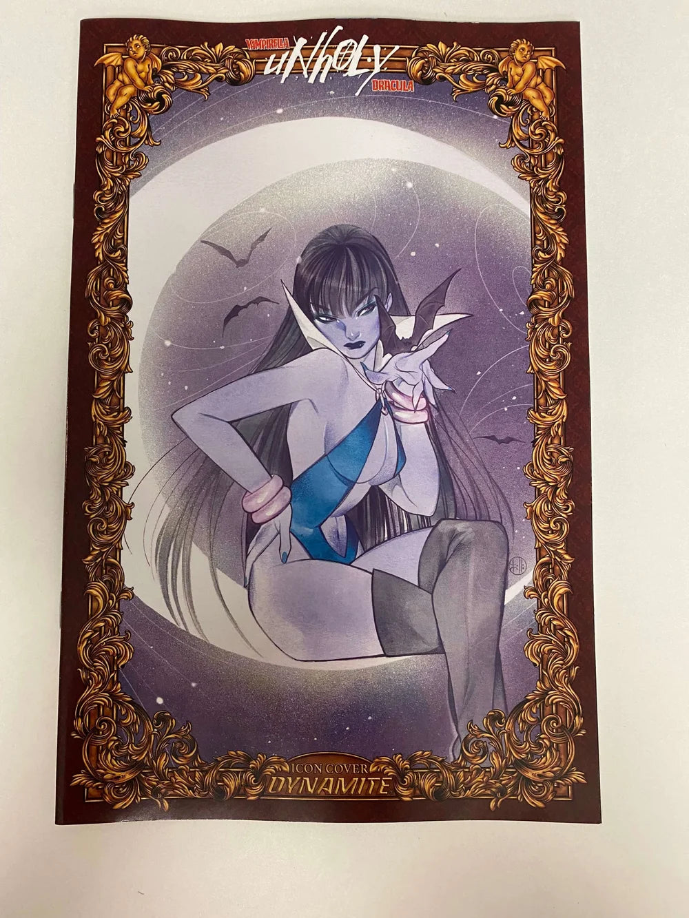 VAMPIRELLA DRACULA UNHOLY #1 NM 1:11 Peach Momoko Variant