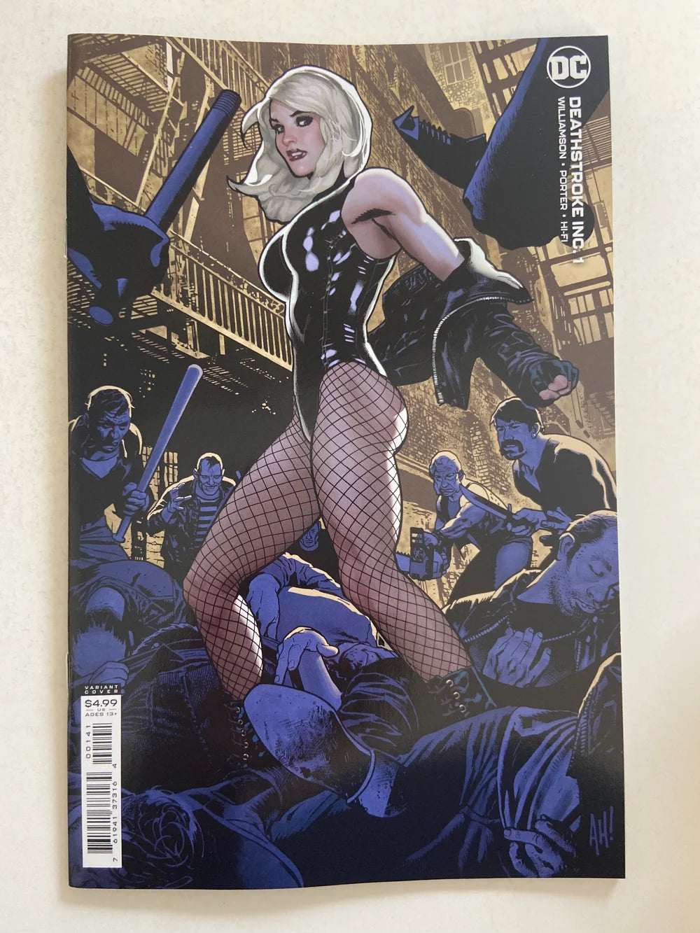 DEATHSTROKE INC #1 NM Adam Hughes Variant