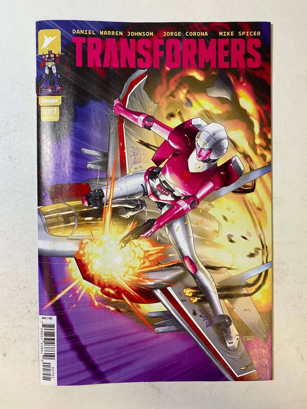 TRANSFORMERS #7 NM 1:50 Taurin Clarke Variant