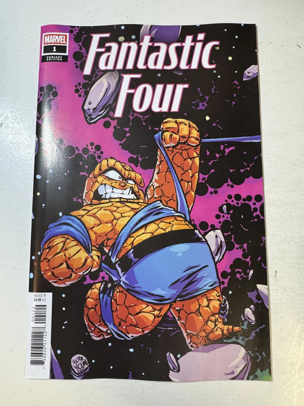 FANTASTIC FOUR #1 Vol 8 NM Skottie Young Variant