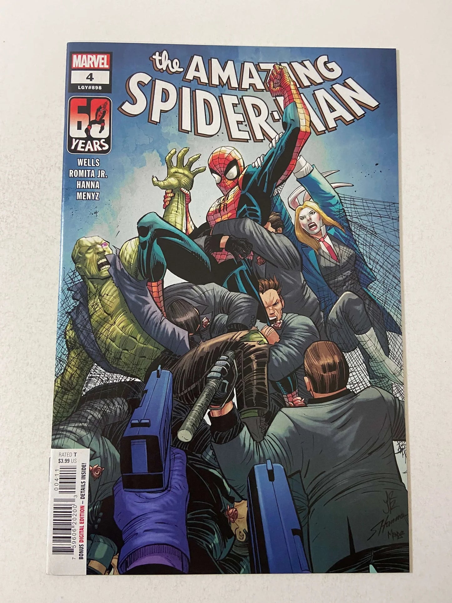 AMAZING SPIDER-MAN #4 Vol 6 NM