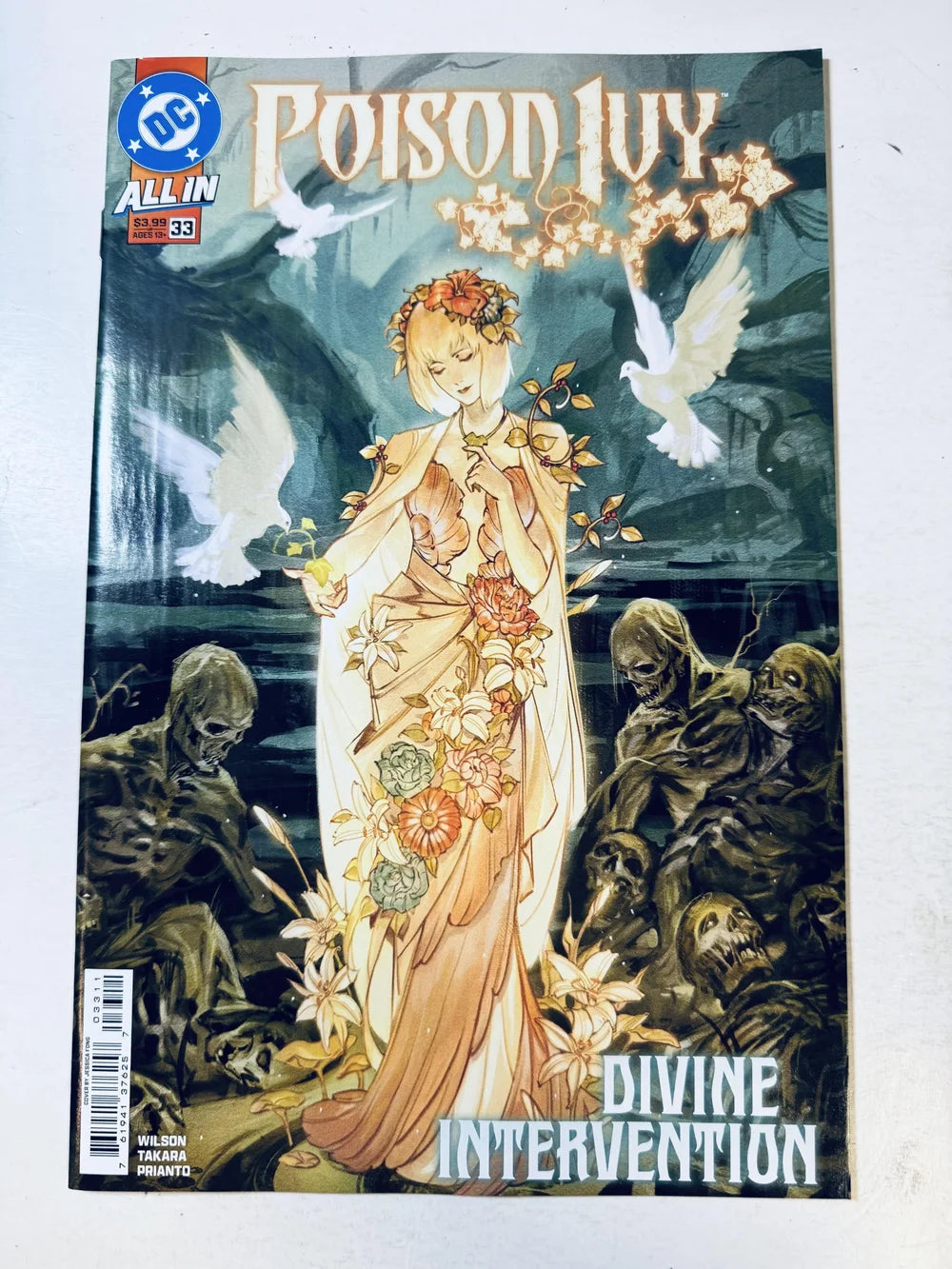 POISON IVY #33 NM