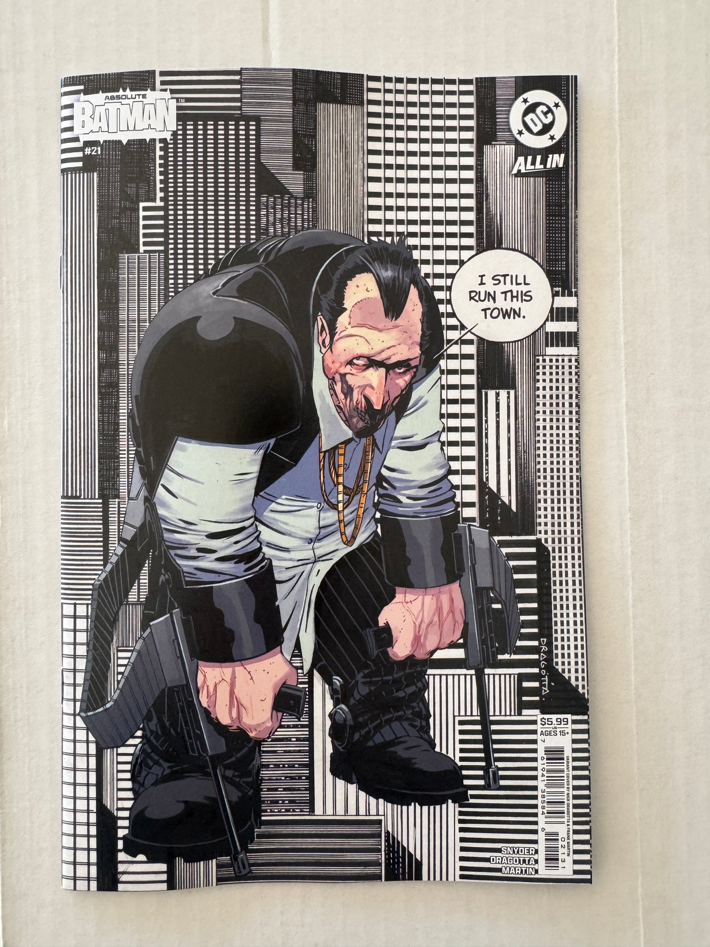 ABSOLUTE BATMAN #21 NM Dragotta Penguin Variant