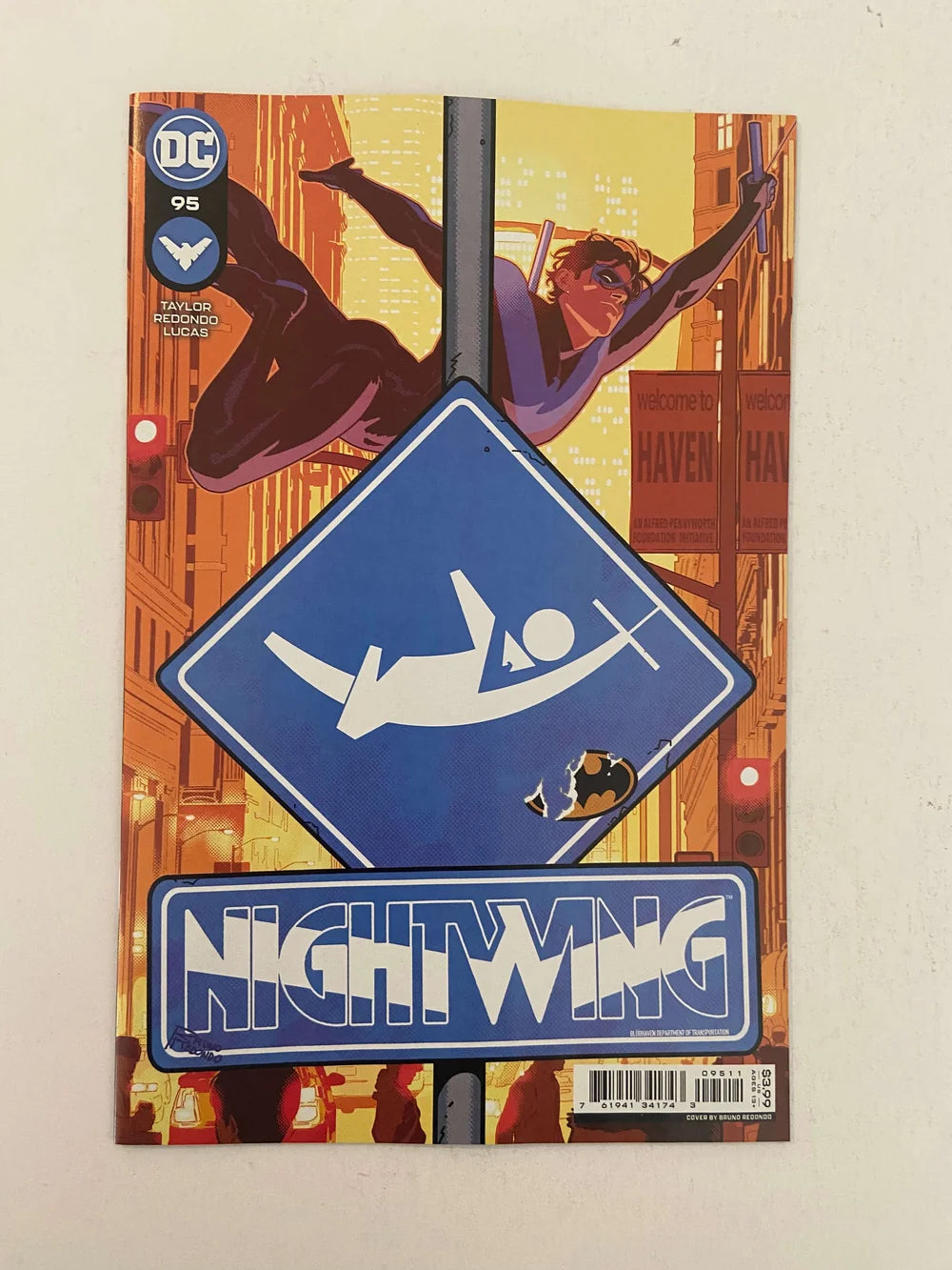 NIGHTWING #95 Vol 4 NM Bruno Redondo Cover