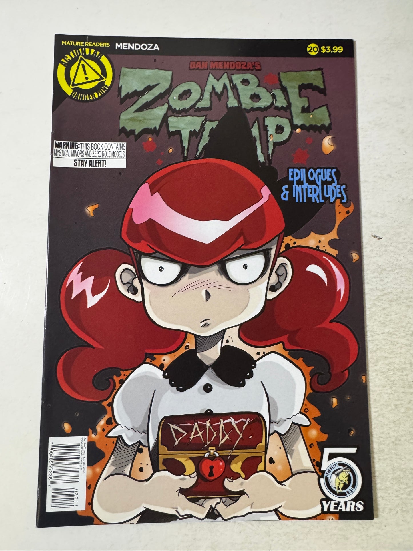 ZOMBIE TRAMP #20 NM-