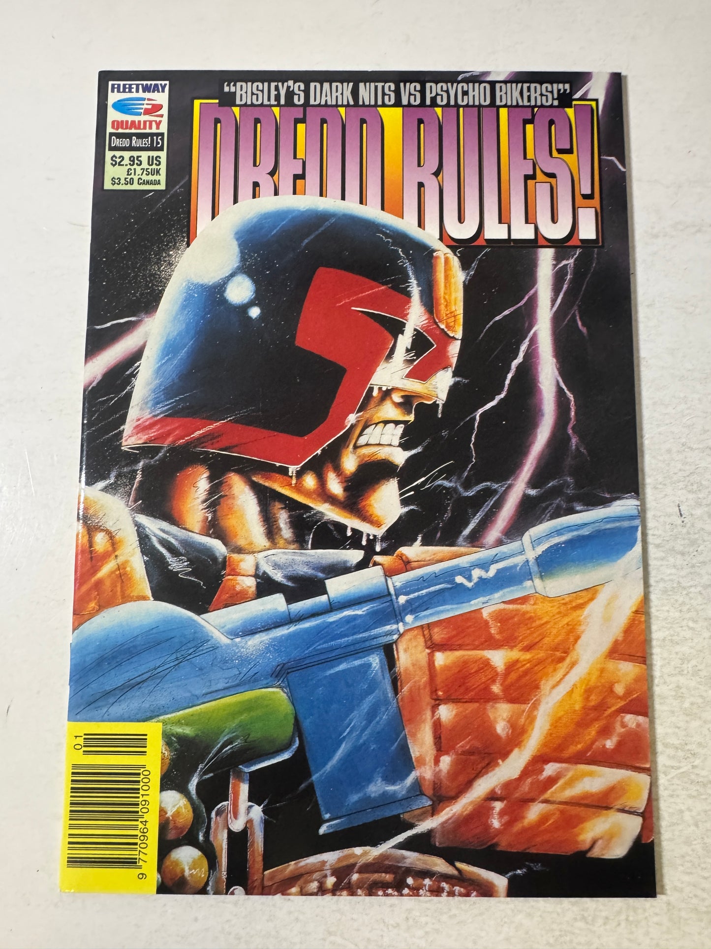 DREDD RULES! #15 VF/NM