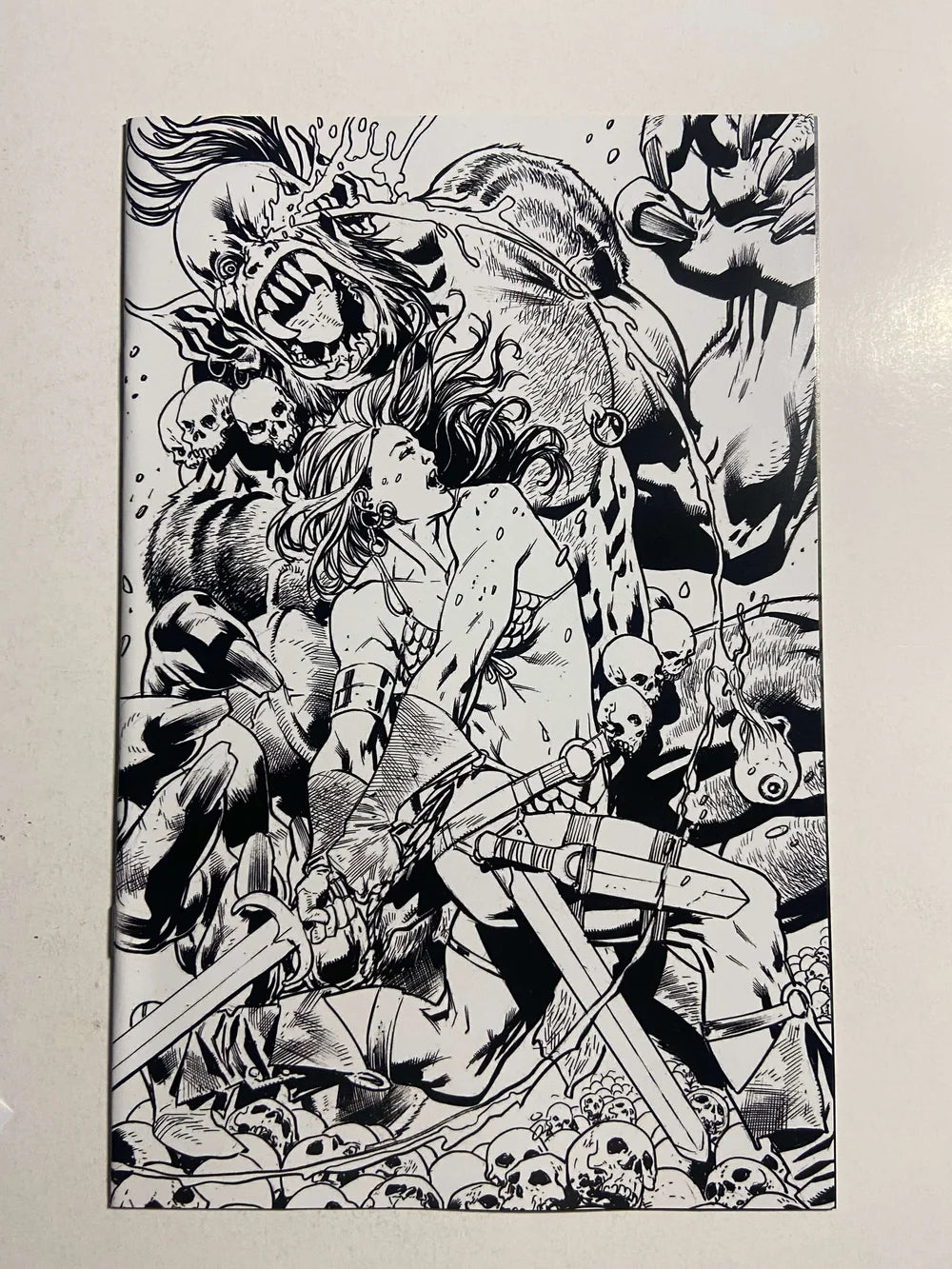 RED SONJA #1 Vol 7 NM 1:30 B/W Virgin Bryan Hitch Variant (Dynamite)