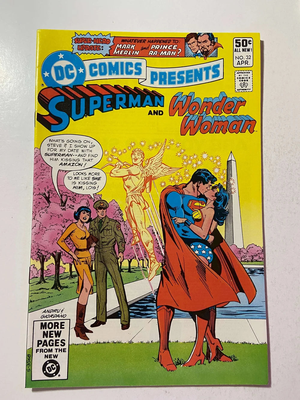DC COMICS PRESENTS #32 NM