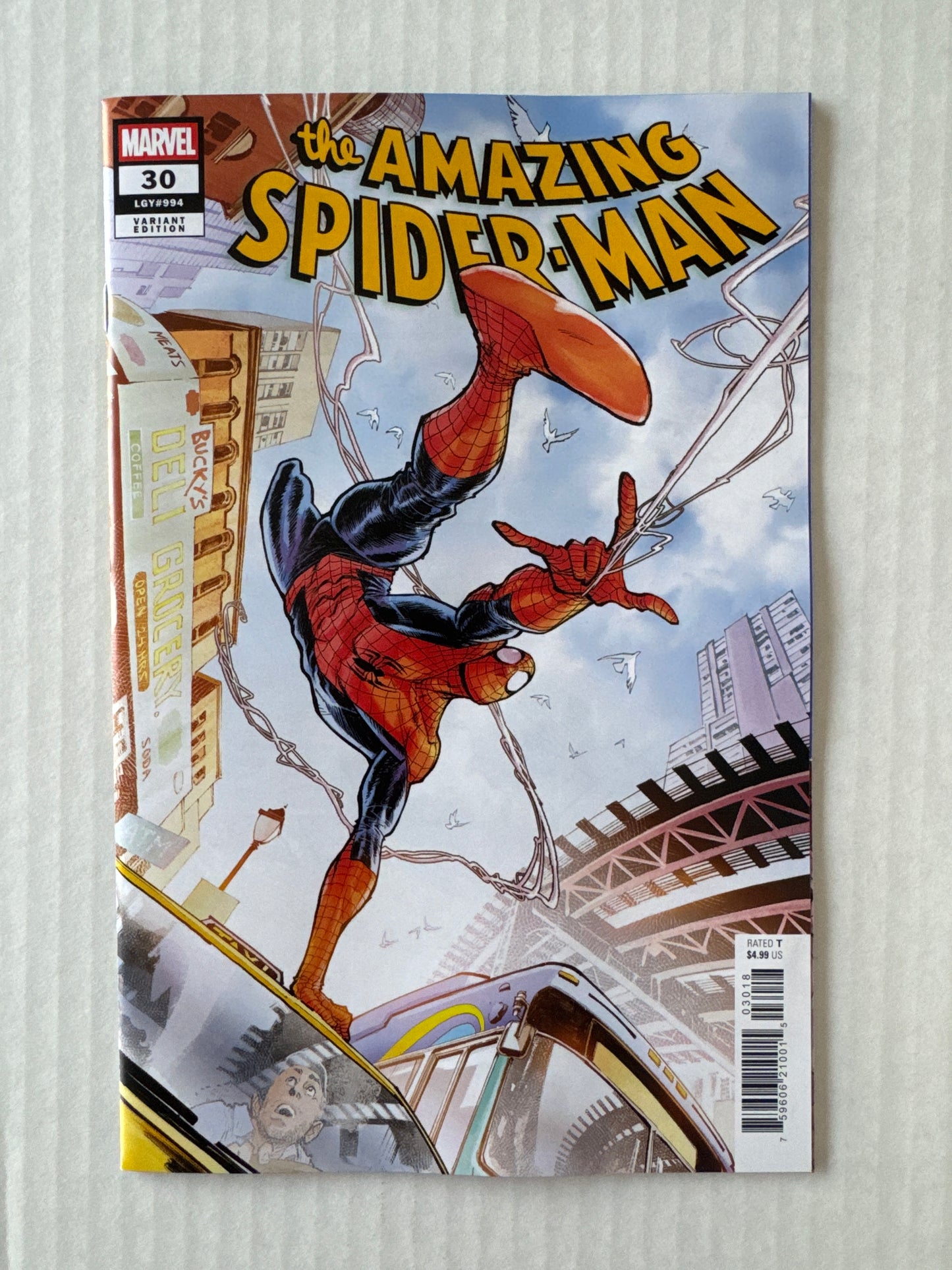 AMAZING SPIDER-MAN #30 Vol 7 NM 1:25 Variant